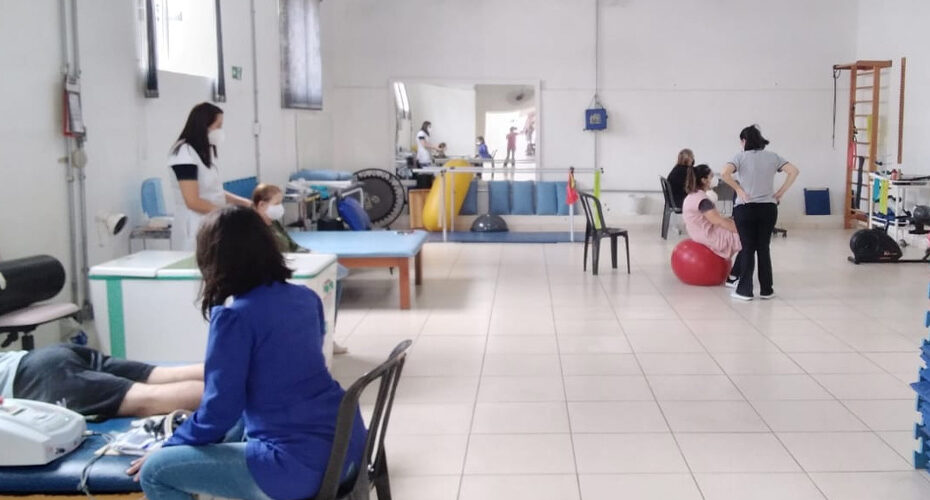 Prefeitura realiza cerca de 450 atendimentos mensais no Centro de Reabilitação em Fisioterapia