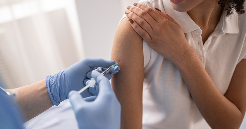 Vacina contra meningite está disponível a profissionais da saúde