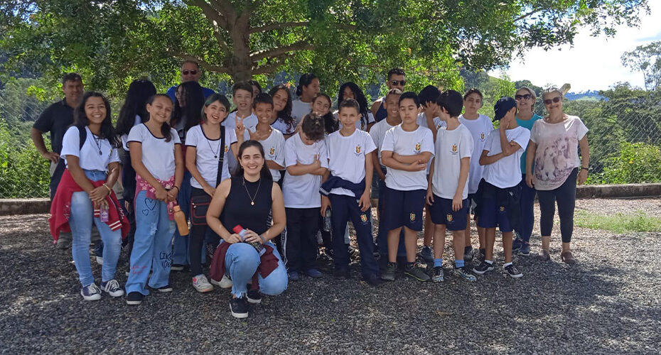 Alunos da Escola Estadual Narciso Pieroni visitam Canil Municipal de Socorro