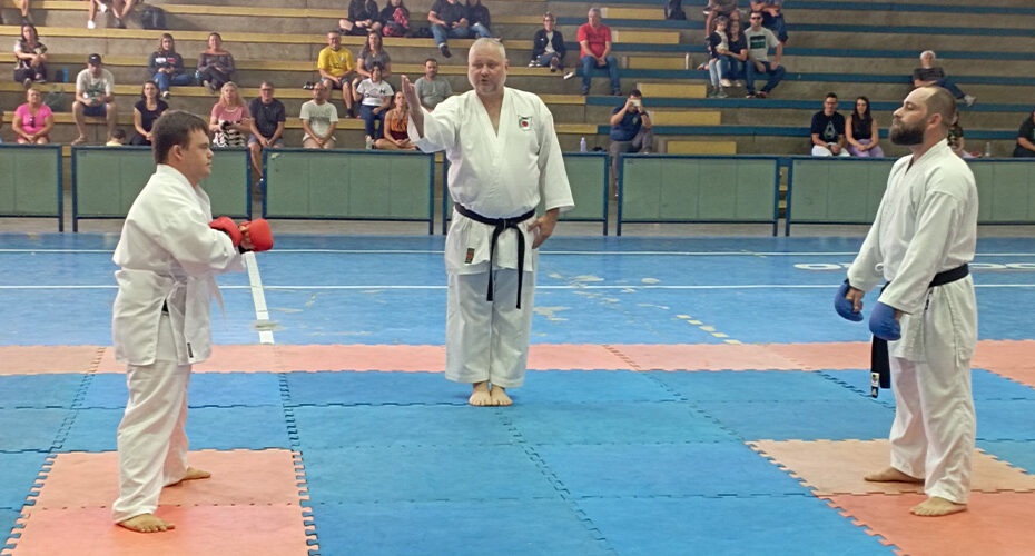 Festival de Karatê reúne mais de 60 atletas em Socorro