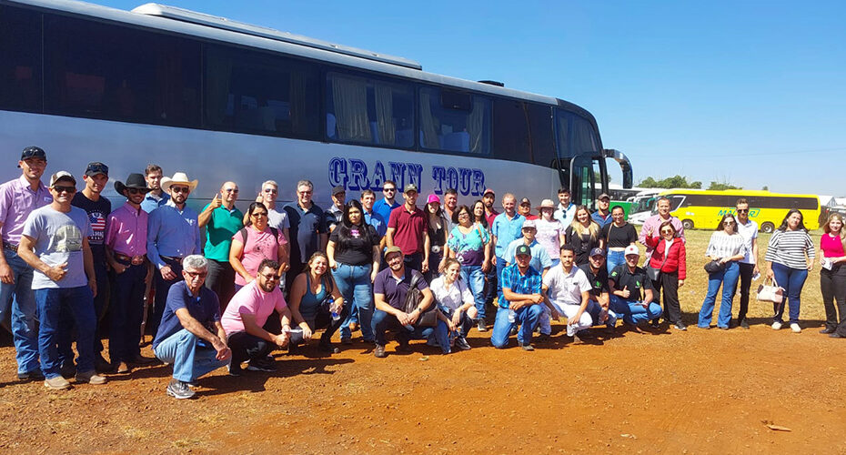 Comitiva de produtores rurais de Socorro visita a Agrishow 2023