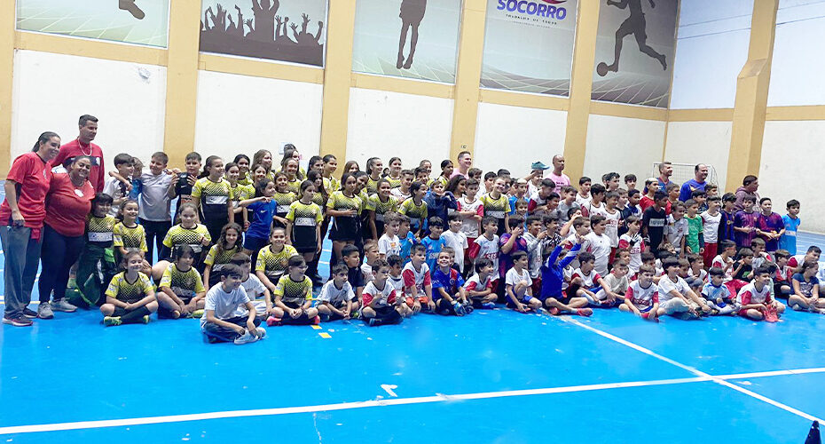 Futsal com Lenísio: noite de paixão pelo esporte em Socorro