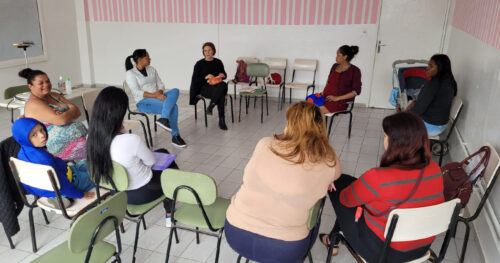 Projeto Aconchego realiza palestra sobre cuidados pós-parto