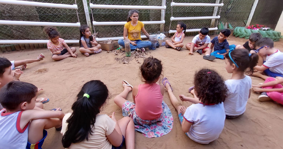 Mais de 2,3 mil alunos já participaram do projeto de educação socioambiental “Vira Adubo”